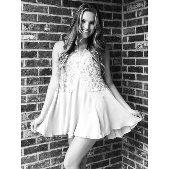 Boutique Dresses & Skirts - NWT White Lace Trim A-Line Mini Dress Tunic | Coastal Cowgirl Boho